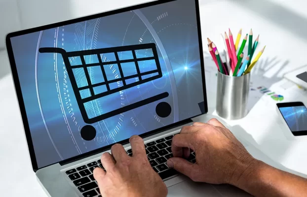 Primerjava spletne trgovine izdelane v Woocommerce ali Shopify